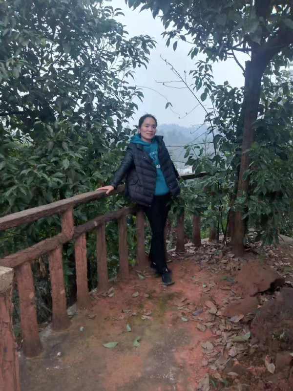 往事随风的第一张照片--驻马店相亲服务中心