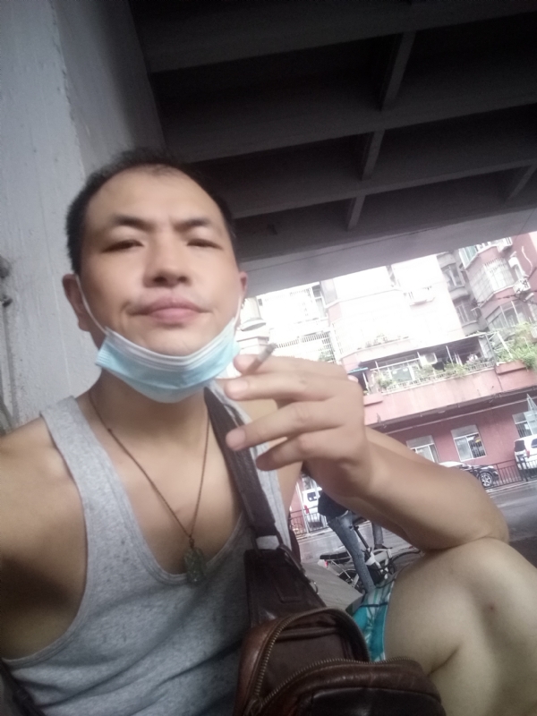 H21的第二张照片--驻马店相亲服务中心