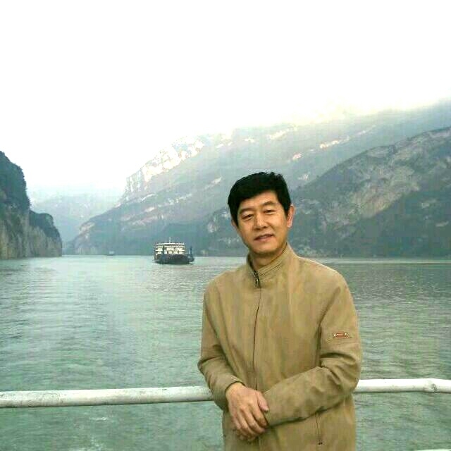 优秀善良178/72的第一张照片--驻马店相亲服务中心