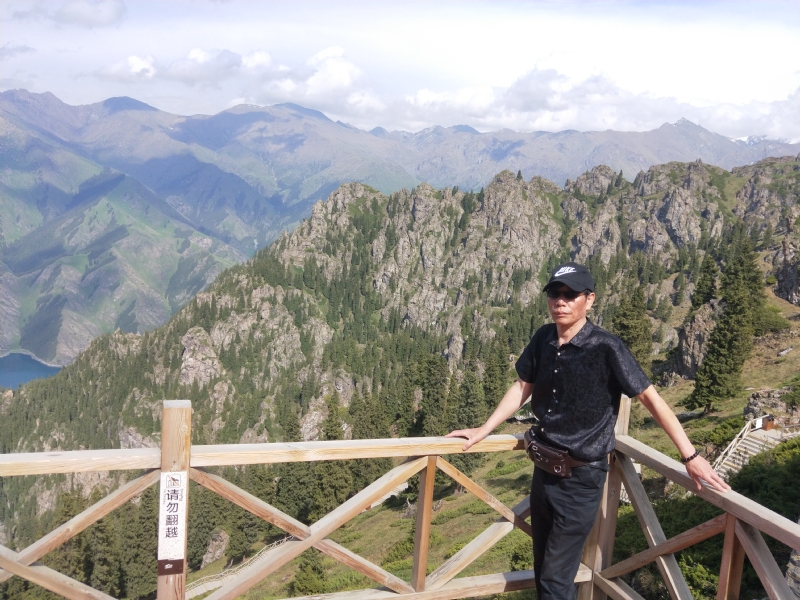 李清的第一张照片--驻马店相亲服务中心