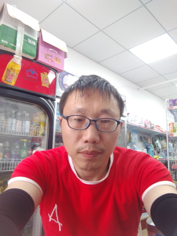 众里寻你的第一张照片--驻马店相亲服务中心