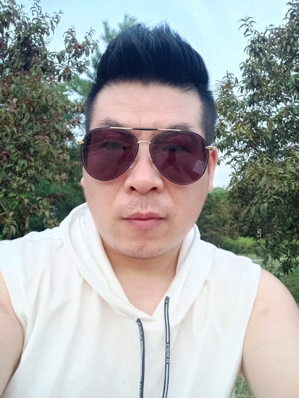 等风来的第二张照片--驻马店相亲服务中心