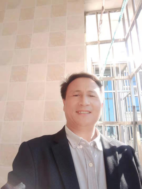 平平安安的第二张照片--驻马店相亲服务中心