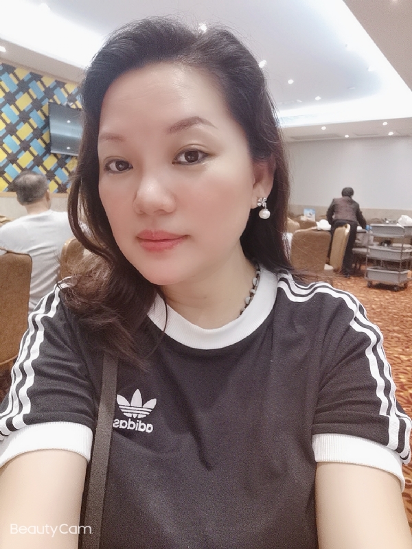 Amy的第一张照片--驻马店相亲服务中心