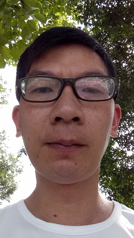 奋斗的第一张照片--驻马店相亲服务中心