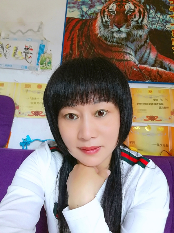 金鱼儿的第二张照片--驻马店相亲服务中心