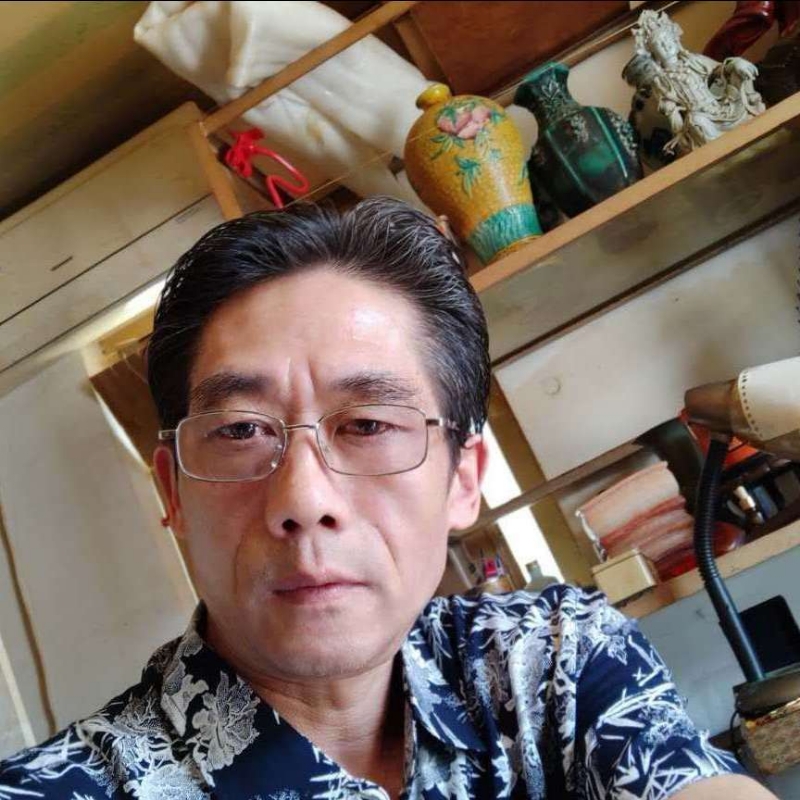 没有爱情也要飞渡一生的第一张照片--驻马店相亲服务中心