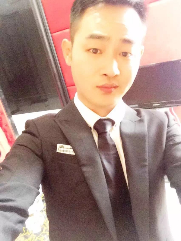 富强的第一张照片--驻马店相亲服务中心