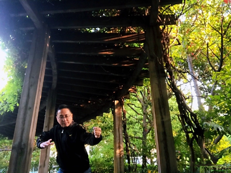 自故深情好受伤的第二张照片--驻马店相亲服务中心