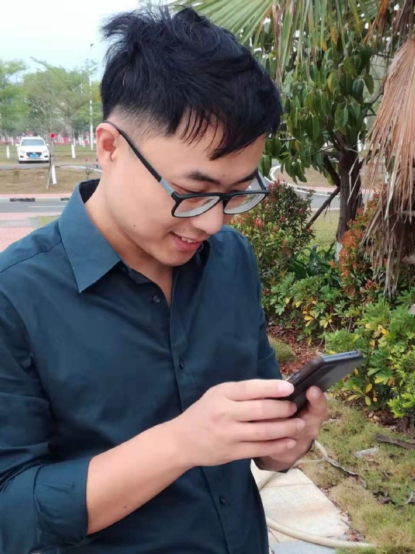 鼠王子的第一张照片--驻马店相亲服务中心