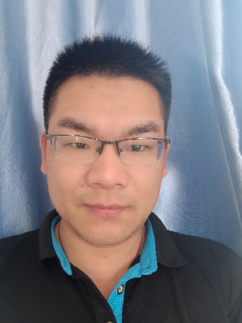 朱先生的第一张照片--驻马店相亲服务中心