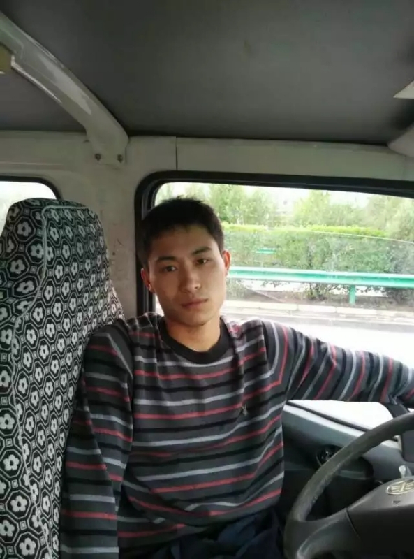 桦树林的第一张照片--驻马店相亲服务中心