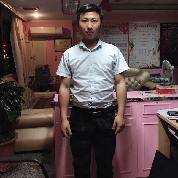 健华的第二张照片--驻马店相亲服务中心