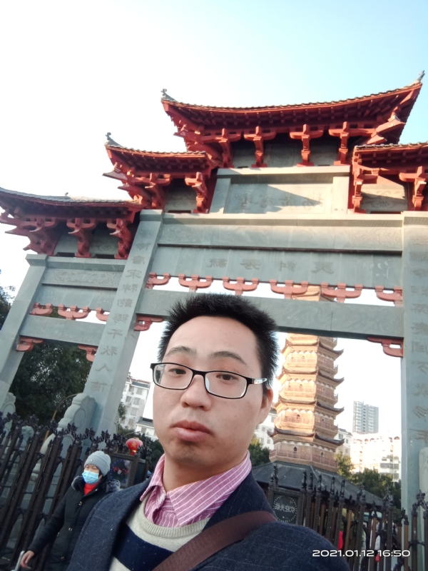 碧血丹心的第一张照片--驻马店相亲服务中心