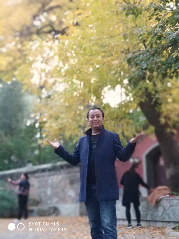 爱转角的第二张照片--驻马店相亲服务中心