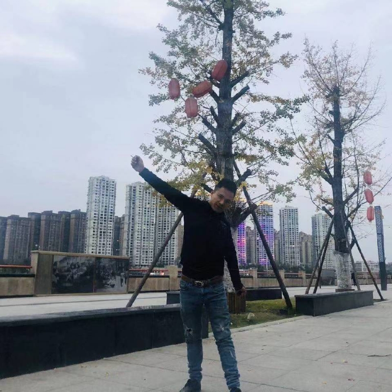 空空的房间的第一张照片--驻马店相亲服务中心