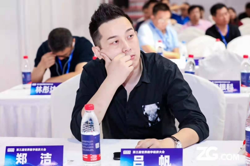 一生摯愛的第一张照片--驻马店相亲服务中心