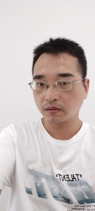 辉哥的第二张照片--驻马店相亲服务中心