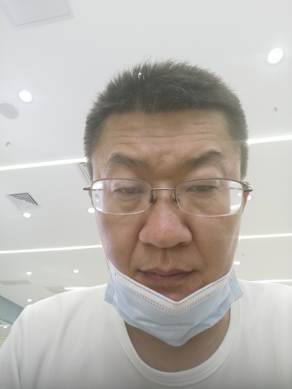 无奈的第一张照片--驻马店相亲服务中心