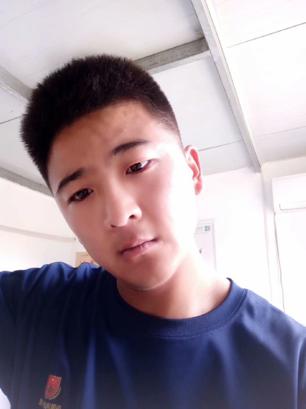 脸红相遇的第一张照片--驻马店相亲服务中心