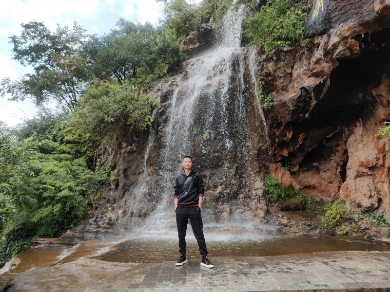 缘的第一张照片--驻马店相亲服务中心