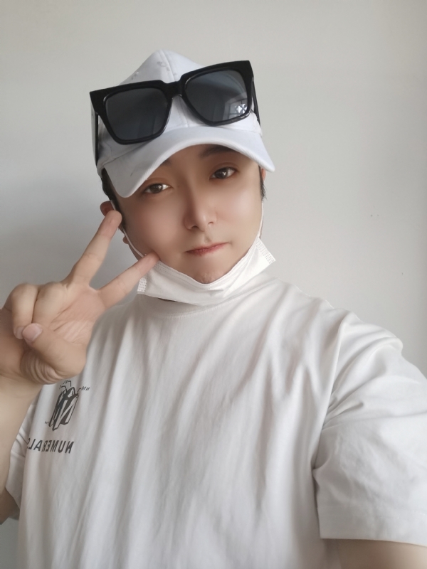 喵大龙的第一张照片--驻马店相亲服务中心