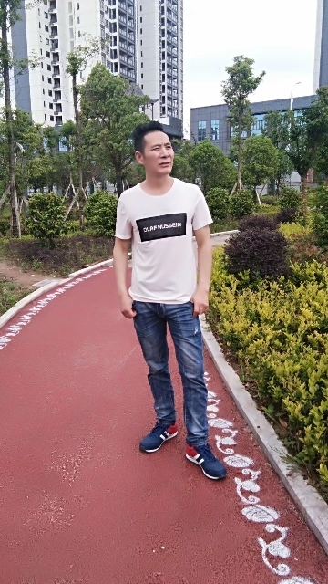 真诚相待的第一张照片--驻马店相亲服务中心