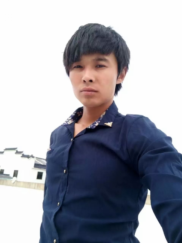 庸人自扰的第一张照片--驻马店相亲服务中心