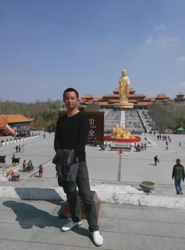 恺哥哥的第一张照片--驻马店相亲服务中心