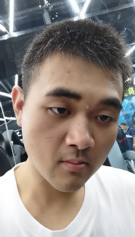 回眸一笑的第二张照片--驻马店相亲服务中心