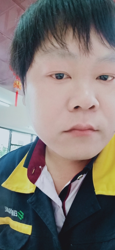 三哥哥的第一张照片--驻马店相亲服务中心