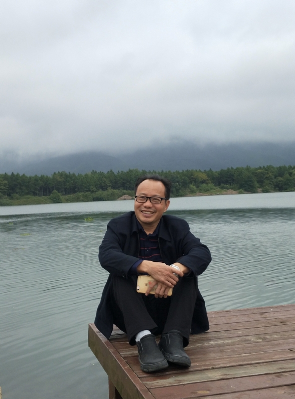 老牛的第一张照片--驻马店相亲服务中心