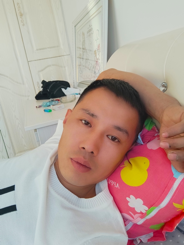 一个人的第一张照片--驻马店相亲服务中心