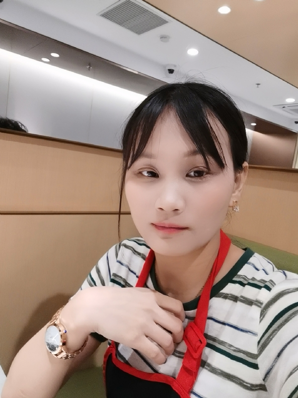 木子李的第一张照片--驻马店相亲服务中心