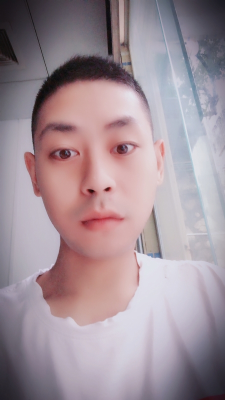 豆子的第二张照片--驻马店相亲服务中心