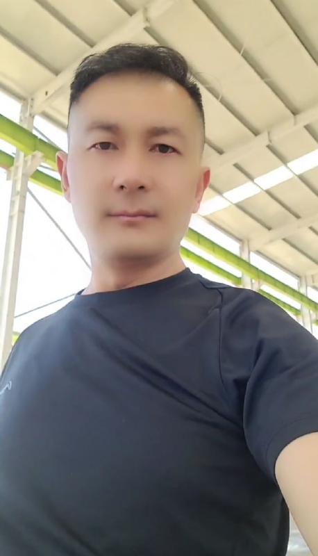 ZHANGHAO的第一张照片--驻马店相亲服务中心