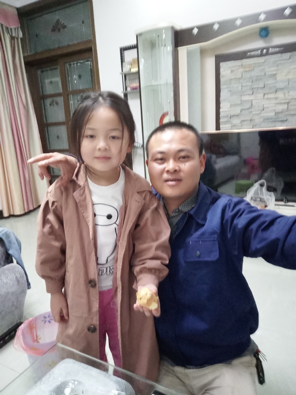 凡凡的第一张照片--驻马店相亲服务中心