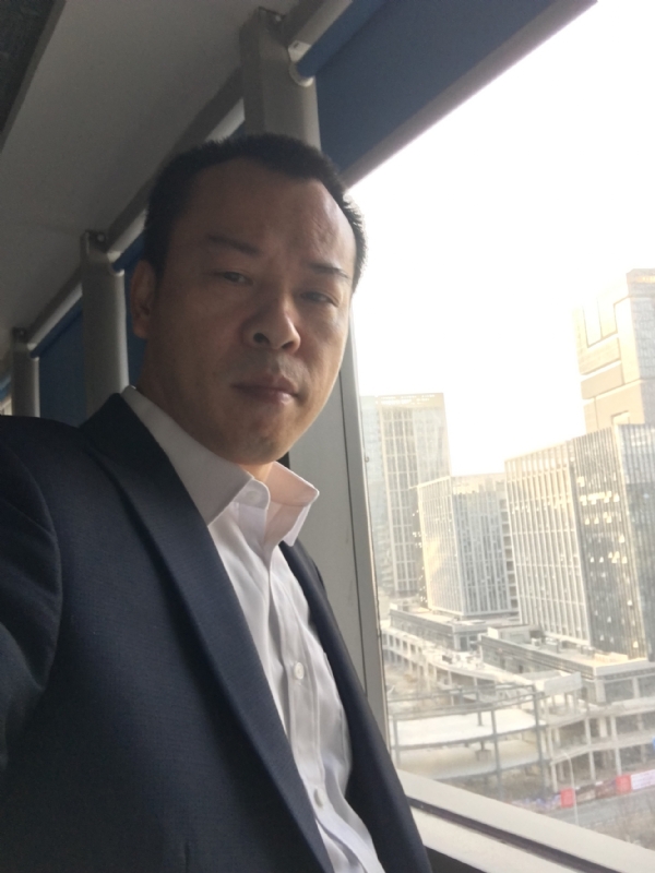 阿果的第一张照片--驻马店相亲服务中心