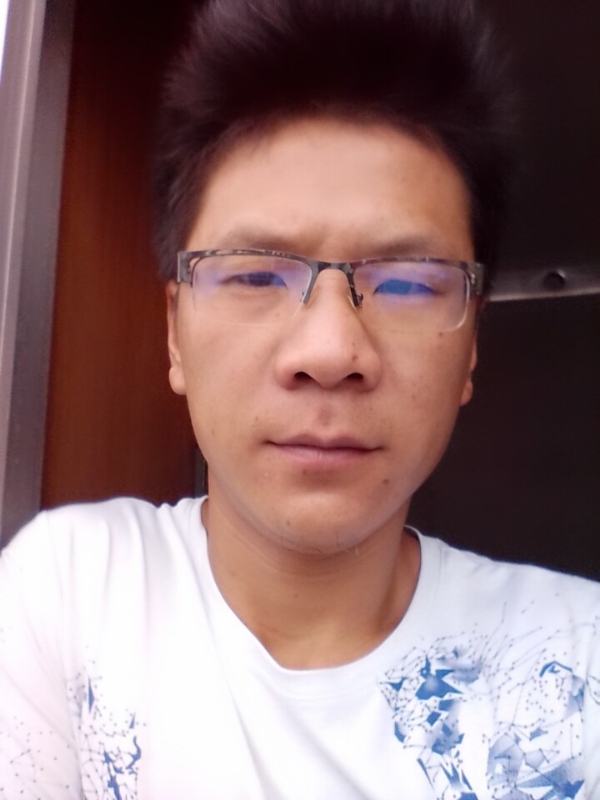 听雨的第一张照片--驻马店相亲服务中心