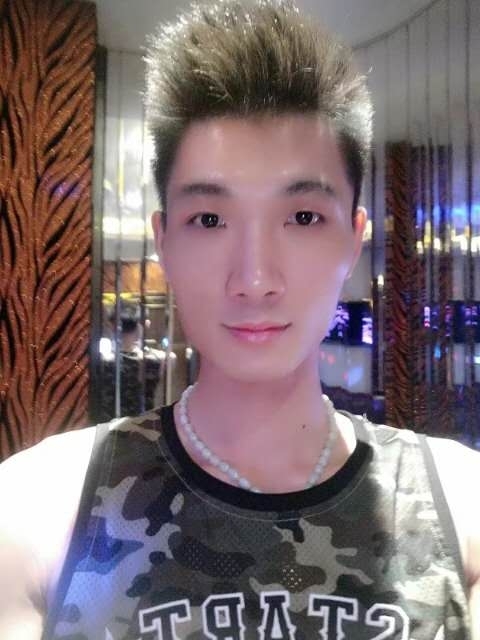 人生如戏的第一张照片--驻马店相亲服务中心