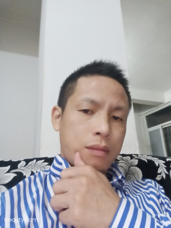 风雨40的第一张照片--驻马店相亲服务中心