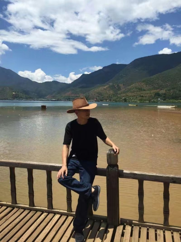 剑胆琴音的第一张照片--驻马店相亲服务中心