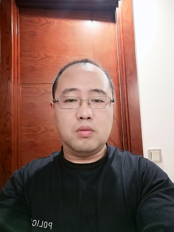 暖男的第一张照片--驻马店相亲服务中心