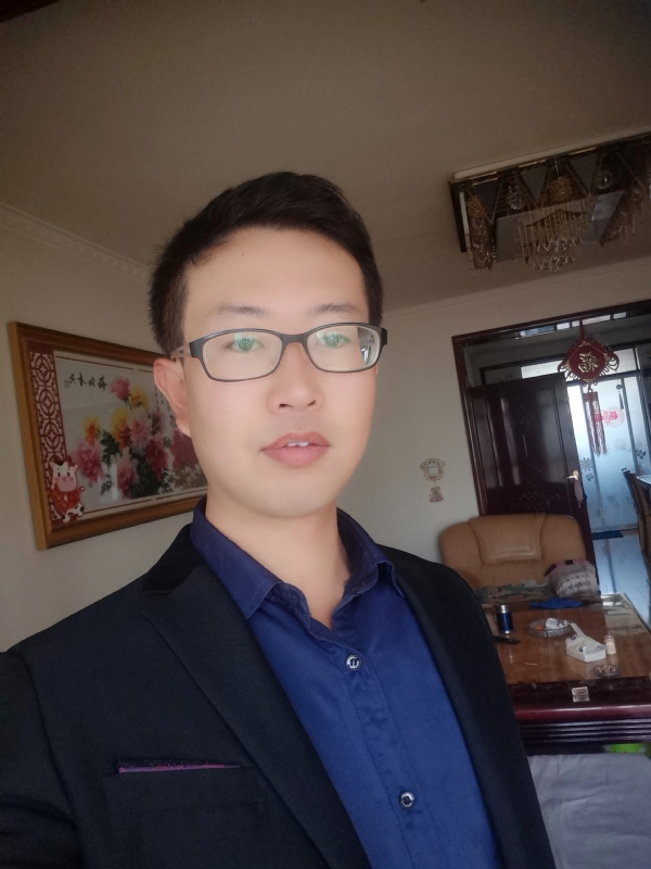 遇一人白首的第二张照片--驻马店相亲服务中心