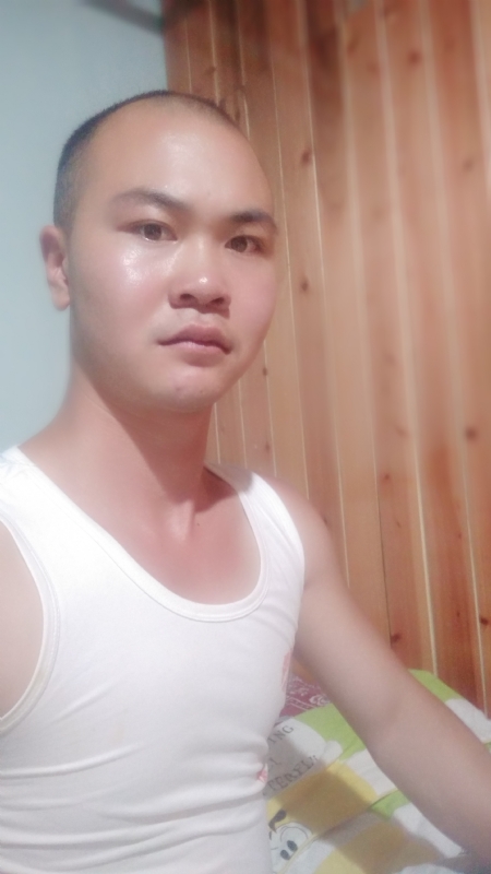 涛的第一张照片--驻马店相亲服务中心