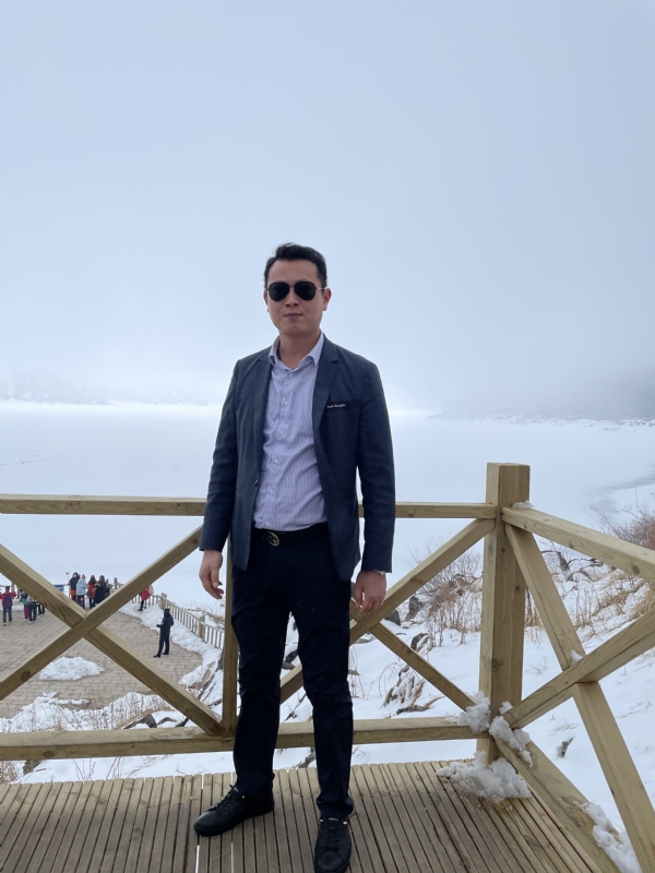 凉笙微凉的第一张照片--驻马店相亲服务中心