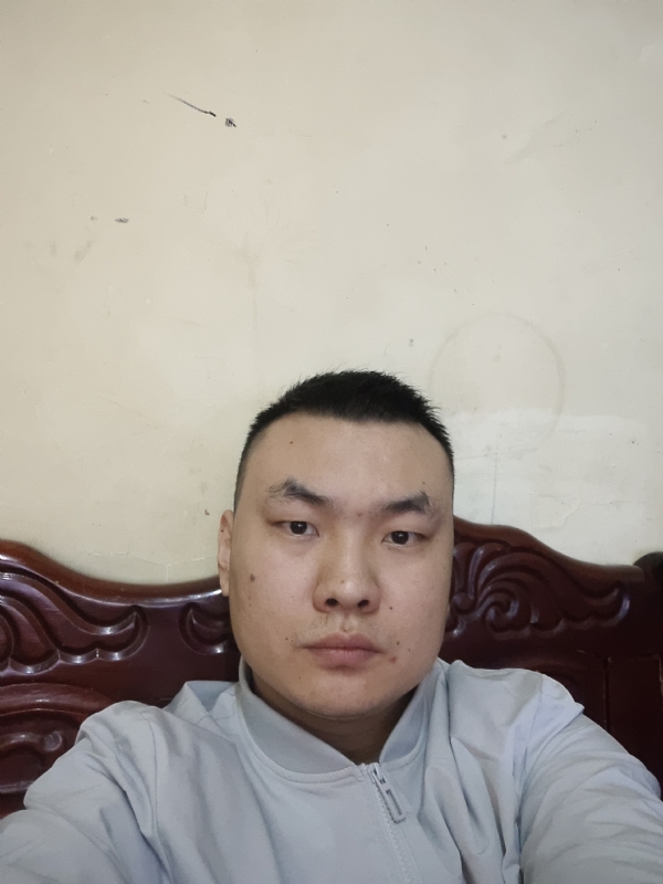 百里登风的第一张照片--驻马店相亲服务中心