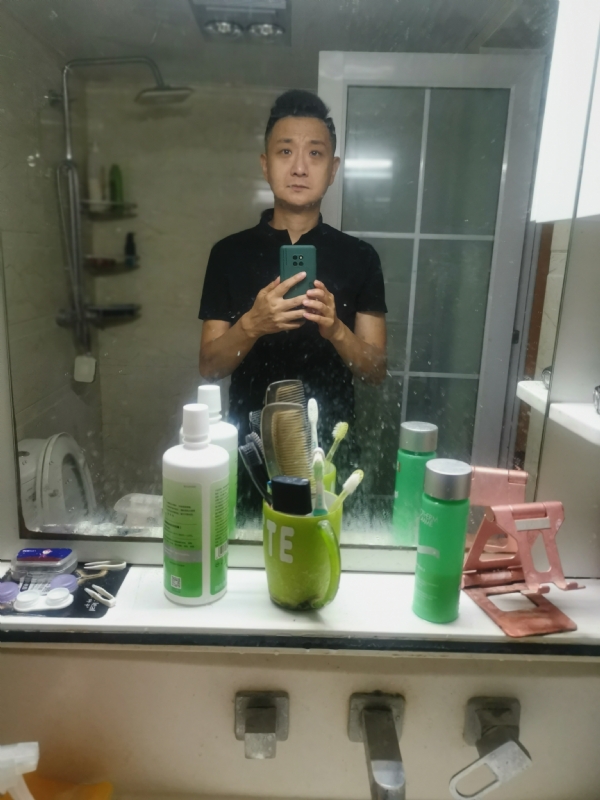 龙少的第一张照片--驻马店相亲服务中心