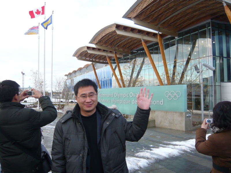 阳光幸福快乐的第一张照片--驻马店相亲服务中心