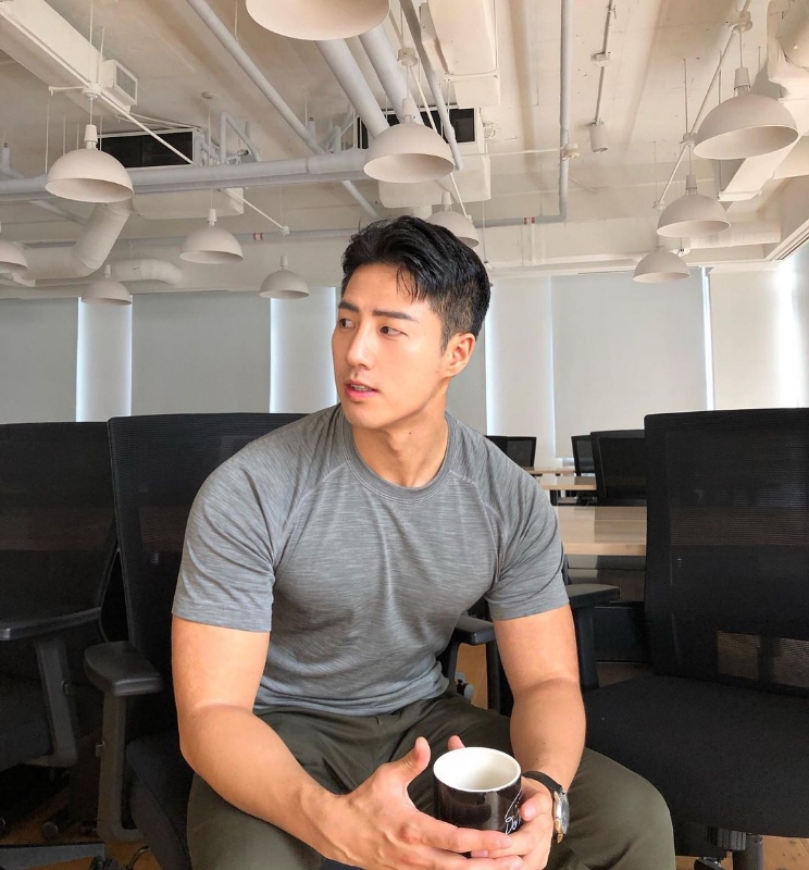 暖陽的第一张照片--驻马店相亲服务中心